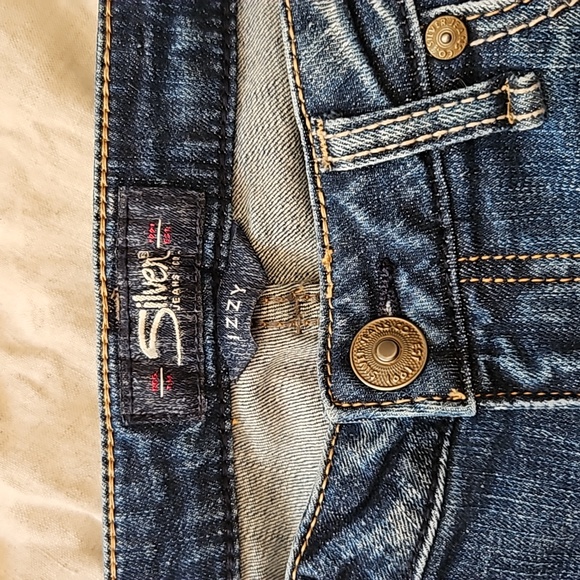 Silver Izzy ankle Kicker Capri's. W28/L26. - Picture 4 of 6